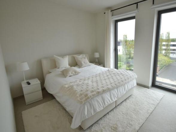 Superbe Appartement Neuf Et Moderne A Liège Exterior foto
